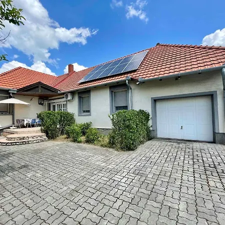 Appartamento House And In Balaton 19032 *